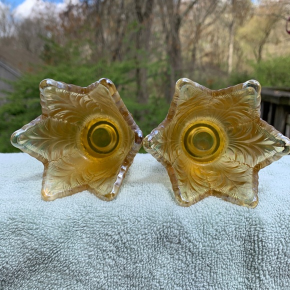 Fenton tulip candle holder set of 2 - Picture 3 of 6